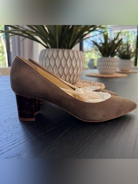 Sarah Flint - Perfect Emma Taupe Suede - Brown Suede Mid Heel Pump